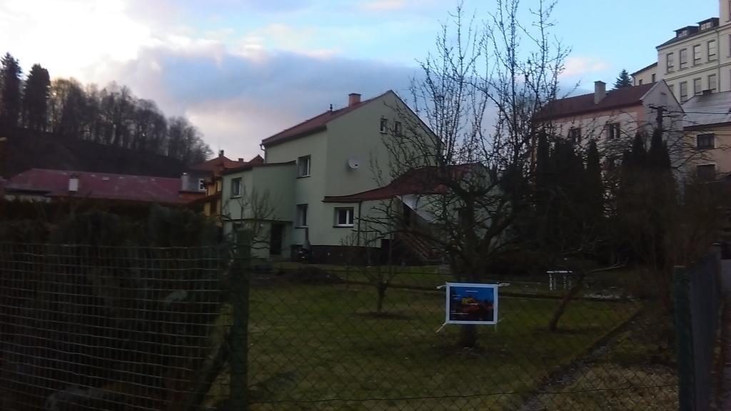 Apartment U Šárky Loket Exterior foto